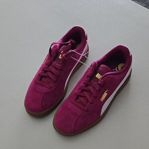 Puma Palermo Pink And White Sneakers, Size 9. New